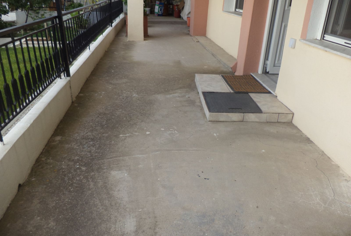Studio/Γκαρσονιέρα, προς ενοικίαση – 50 τ.μ